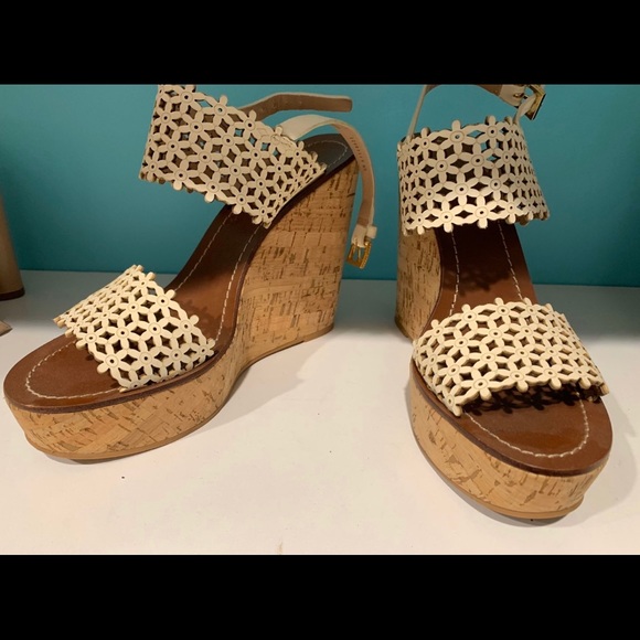 Tory Burch Women Platform Sandals, size 36.5 - Picture 2 of 6
